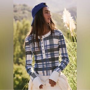 Free people MOVEMENT Rally Printed Layer True
Plaid Medium